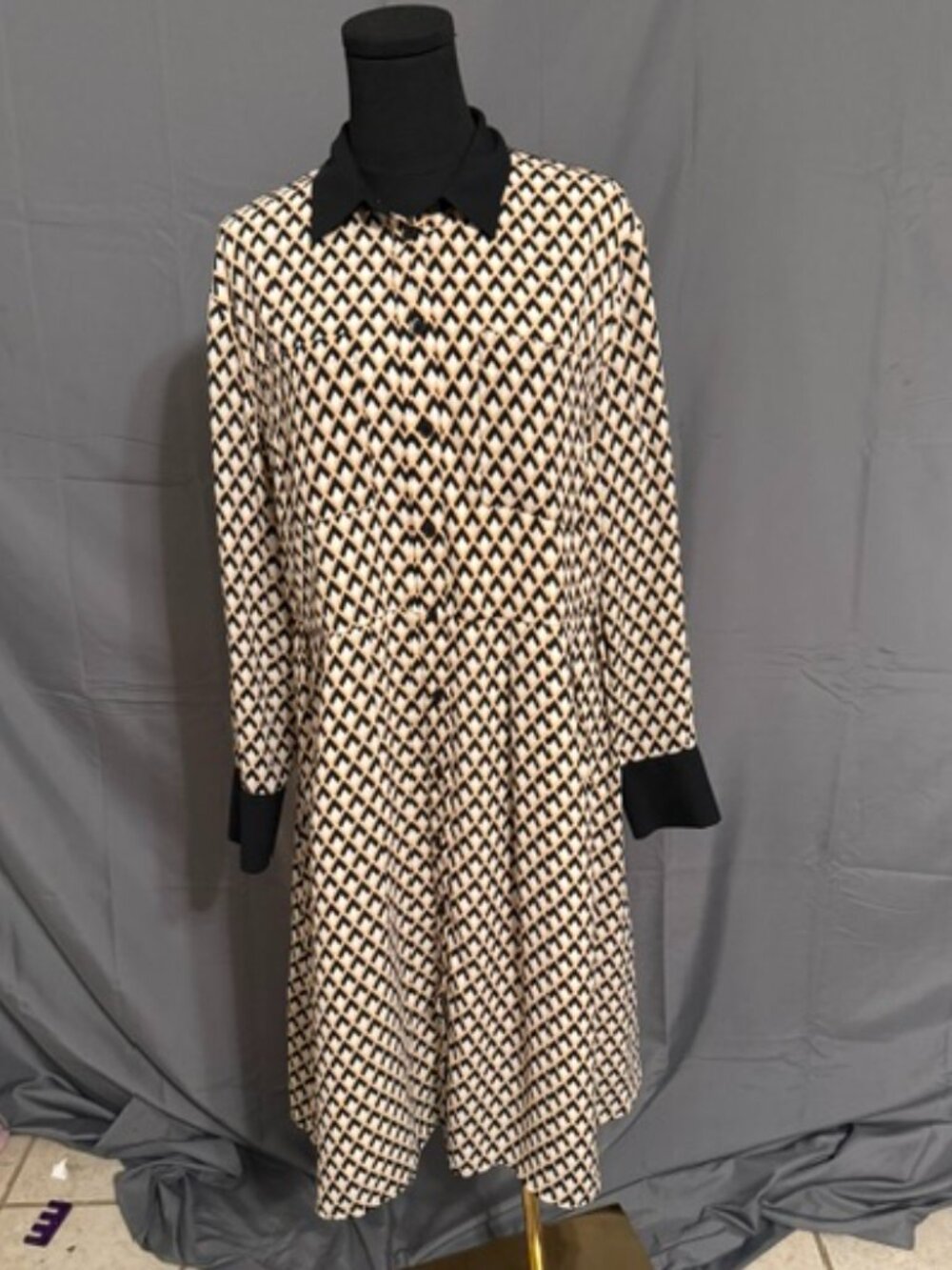 WHO WHAT WEAR Dress Size 1X(PTP 22.5 Inches)